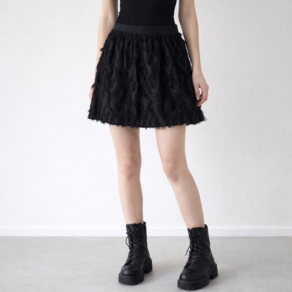 H&M Size 6 Black Feather Mini‎ Skirt Goth Y2K Coquette Party Club